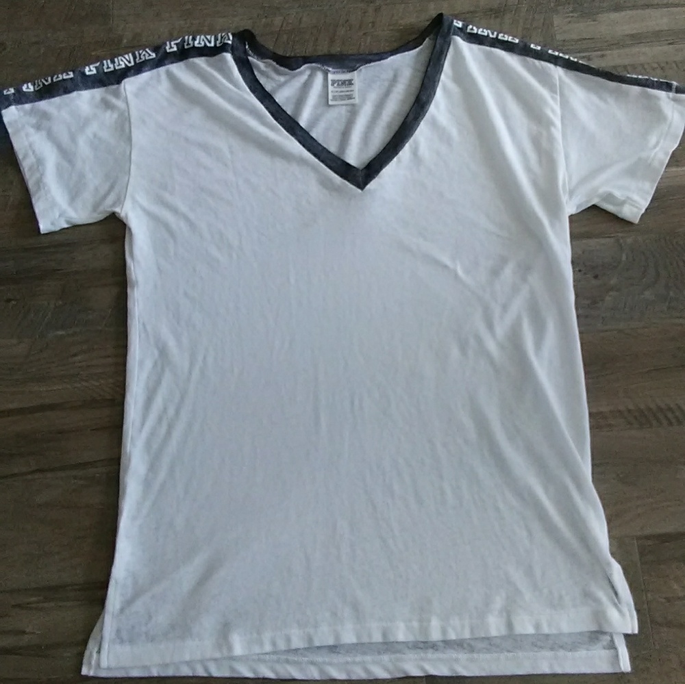 PINK Victoria Secret tshirt